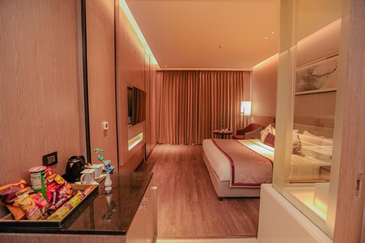 Regenta Place Verka 阿姆利则 外观 照片