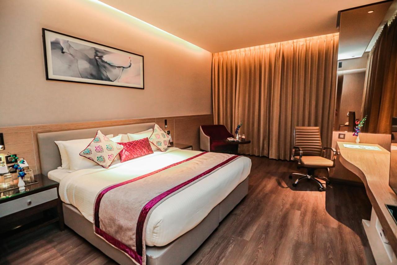 Regenta Place Verka 阿姆利则 外观 照片